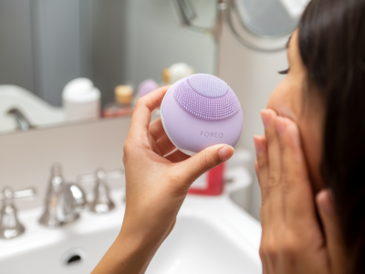 Cómo elegir un cepillo facial eléctrico (foreo, clarisonic) según tu tipo de piel y presupuesto